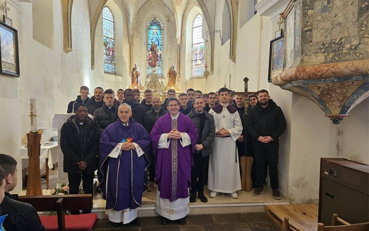 Održane duhovne vježbe zagrebačkih bogoslova u Novigradu na Dobri